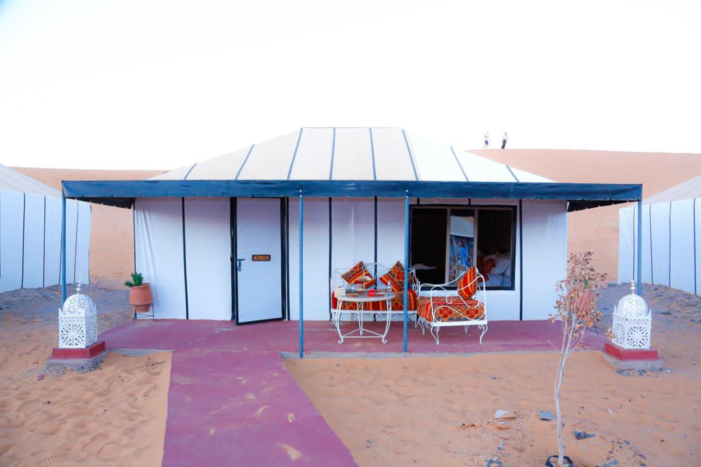 Hassan Luxury Camp 梅尔祖卡 外观 照片