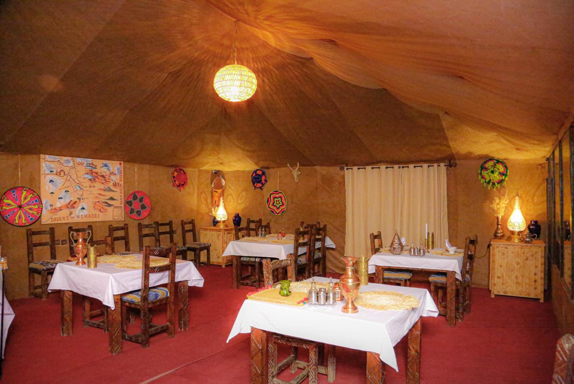 Hassan Luxury Camp 梅尔祖卡 外观 照片