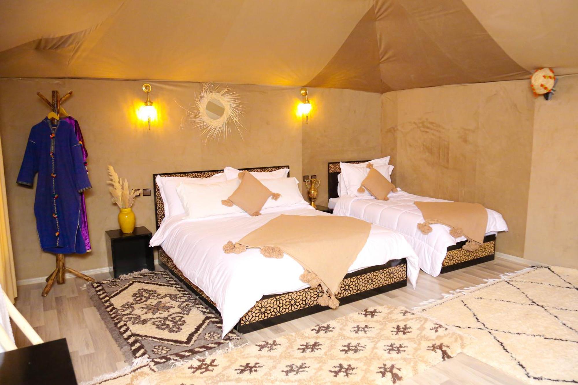 Hassan Luxury Camp 梅尔祖卡 外观 照片