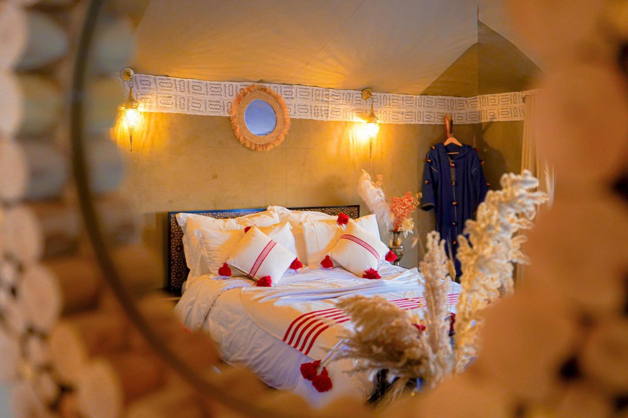 Hassan Luxury Camp 梅尔祖卡 外观 照片