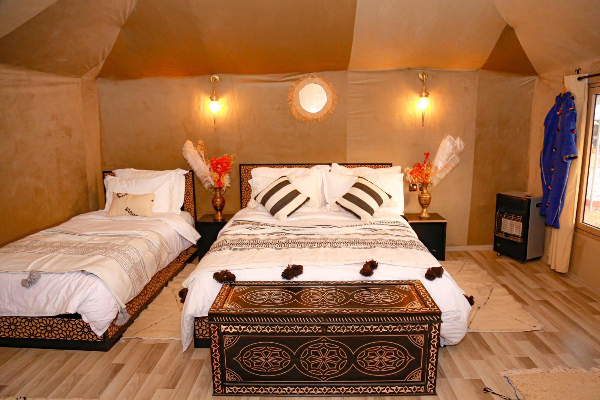 Hassan Luxury Camp 梅尔祖卡 外观 照片