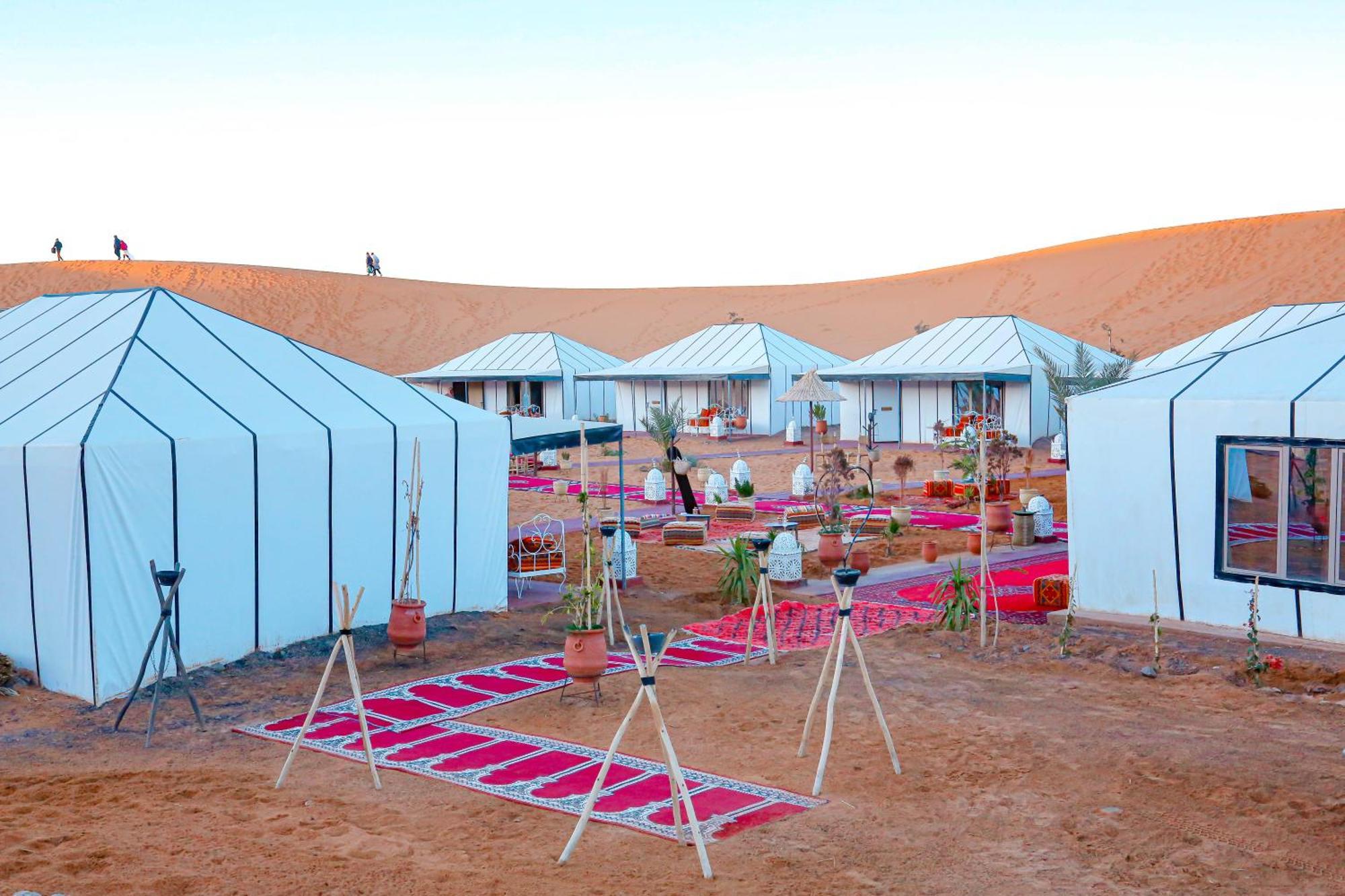 Hassan Luxury Camp 梅尔祖卡 外观 照片